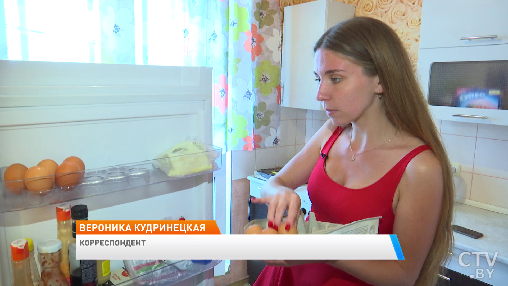 Молочку лучше держать на верхней полке. Как правильно хранить продукты в холодильнике-4