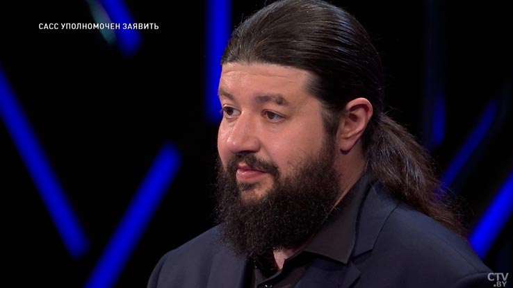 Лавров о нейросетях: «Следующий шаг – программы могут исполнять роль Бога»-4