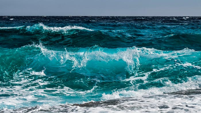 Мужчина провёл 24 дня в море без еды и воды. Его спасение можно назвать вторым рождением -7