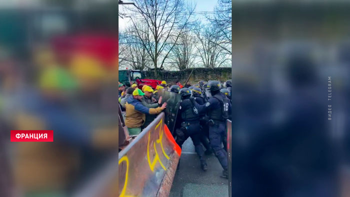 Массовые беспорядки фермеров в центре французского Бордо переросли в столкновения с полицией