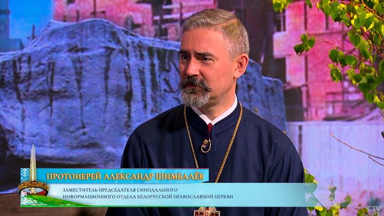 Как сила молитвы спасала людей во времена ВОВ? Поговорили с протоиереем Александром Шимбалёвым-1