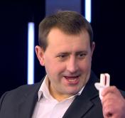 «Сколько ни пробуй пастилу, мармеладом она не станет». Евгений Пустовой подводит итоги года «Сколько ни пробуй пастилу, мармеладом она не станет». Евгений Пустовой подводит итоги года