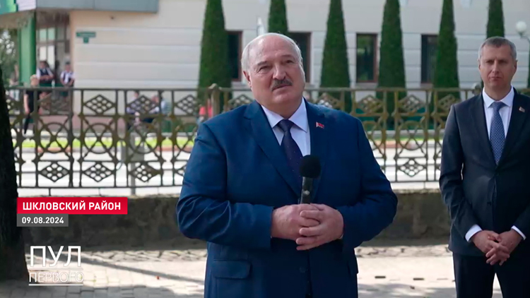 Пустовой: любое совещание у Президента – это попытка мотивации быть людьми, не взирая на чины и ранги-7 Пустовой: любое совещание у Президента – это попытка мотивации быть людьми, не взирая на чины и ранги-7