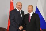 Президент Республики Беларусь поздравил Владимира Путина с Днём России