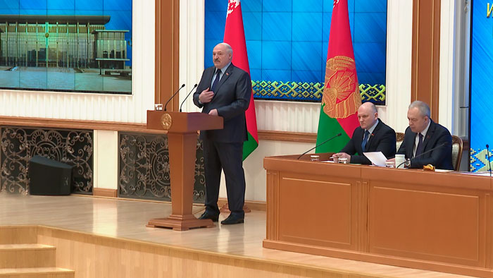 Лукашенко раскрыл цели пятой колонны в Беларуси: события вокруг Украины являются прямым тому доказательством