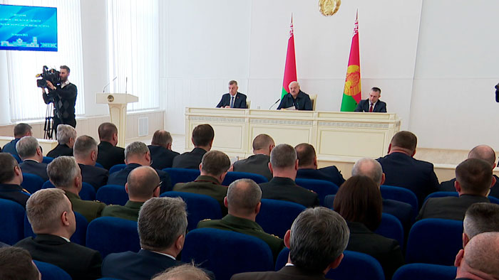 Президент Беларуси обратил внимание на ситуацию с паводками: «Почему в этом году получился какой-то аврал?»