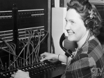 Профессии, которые ушли в историю: за что отвечали «телефонная барышня» и «человек-будильник»?