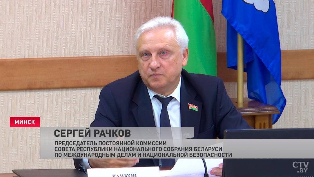 «До судебных разбирательств подождем». С какими проблемами минчане обратились к Сергею Рачкову?-22