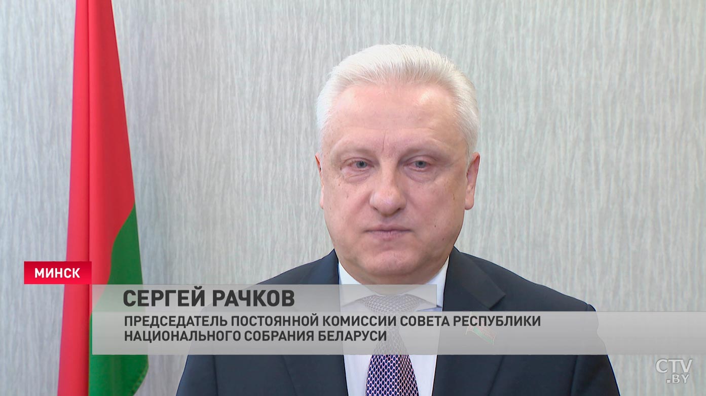 «Людей больше всего, конечно, волнует не политика». Сергей Рачков провёл личный приём граждан в Минске-4