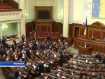 Министр обороны Украины отправлен в отставку, и.о. президента свой пост сохранил