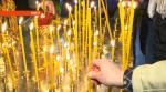 Тысячи верующих приходят в церкви, чтобы помолиться. В Беларуси 17 апреля – Радуница
