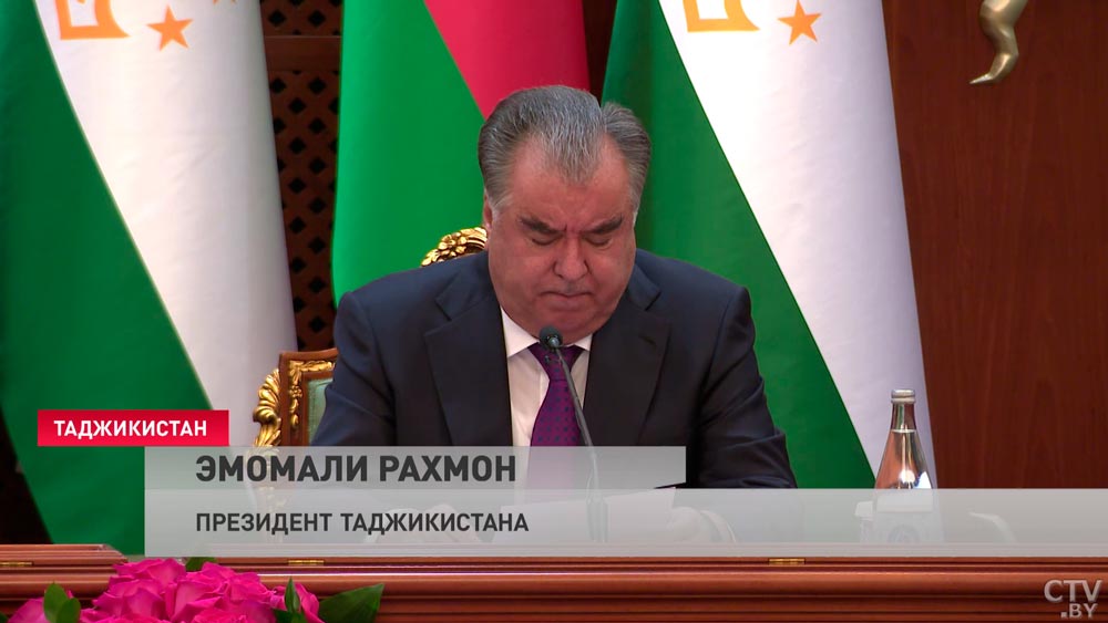 Рахмон о переговорах с Лукашенко: мы высказались за дальнейшее активное взаимодействие-1