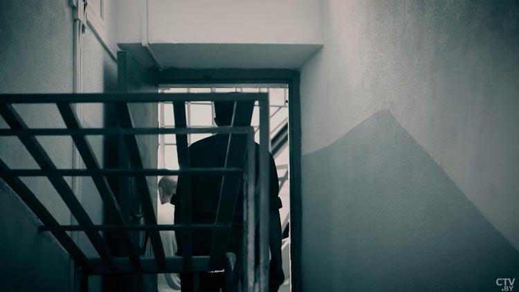 В ход пускают даже слёзы. А вы верите в раскаяния задержанных террористов? Вот что говорят преступники-19 В ход пускают даже слёзы. А вы верите в раскаяния задержанных террористов? Вот что говорят преступники-19