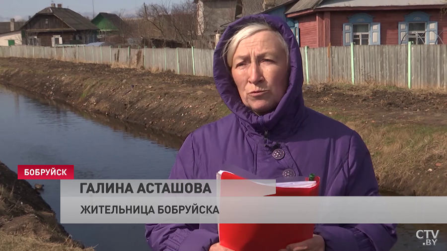 В Бобруйске речка вышла из берегов и залила огороды и дома. Как эту проблему решили сенаторы?-10