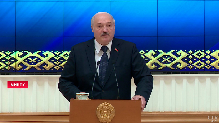Лукашенко: референдум должен пройти на образцовом уровне. Сейчас пытаются травить много фейков на этой почве-1