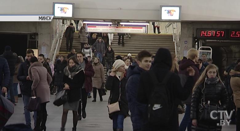 С 10 станций минского метро уберут наружную рекламу-1