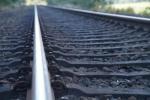 В Кобрине женщина хотела пролезть под стоявшим поездом. Она погибла