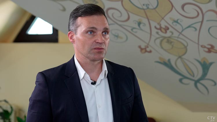 «Какая разница между удовольствием и счастьем?» Режиссёр Алексей Свиридов о проектах в Минской духовной академии-16 «Какая разница между удовольствием и счастьем?» Режиссёр Алексей Свиридов о проектах в Минской духовной академии-16