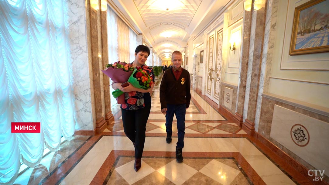 «Если бы не они, меня бы здесь не было». Рома Когодовский побывал во Дворце Независимости. Что говорят врачи и сам мальчик?-15 «Если бы не они, меня бы здесь не было». Рома Когодовский побывал во Дворце Независимости. Что говорят врачи и сам мальчик?-15