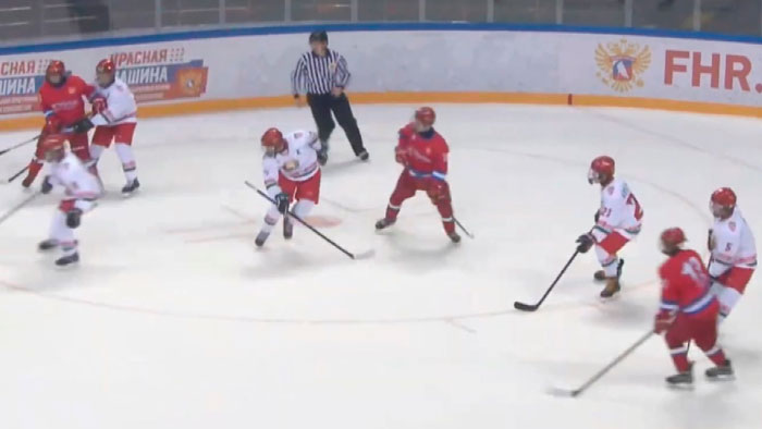 Хоккейные сборные Беларуси до 15 и 20 лет стартовали в российских турнирах