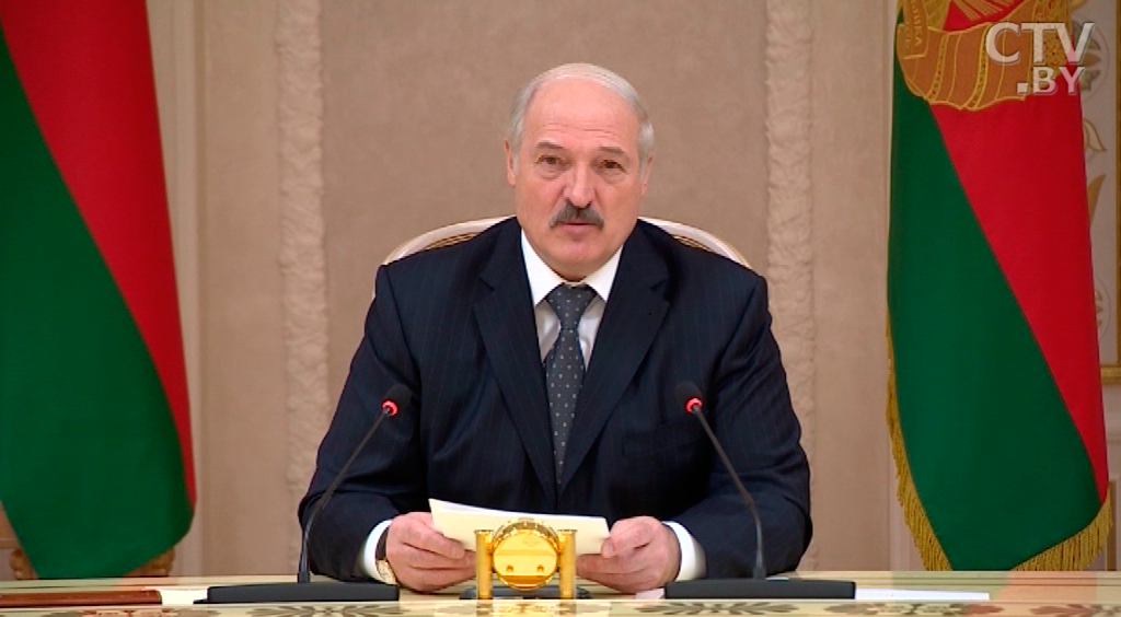 Александр Лукашенко: Если «Ростсельмаш» не видит возможности договориться, что нам остается делать?-4 Александр Лукашенко: Если «Ростсельмаш» не видит возможности договориться, что нам остается делать?-4