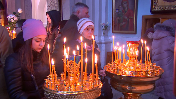 Белорусы готовятся к празднованию православного Рождества