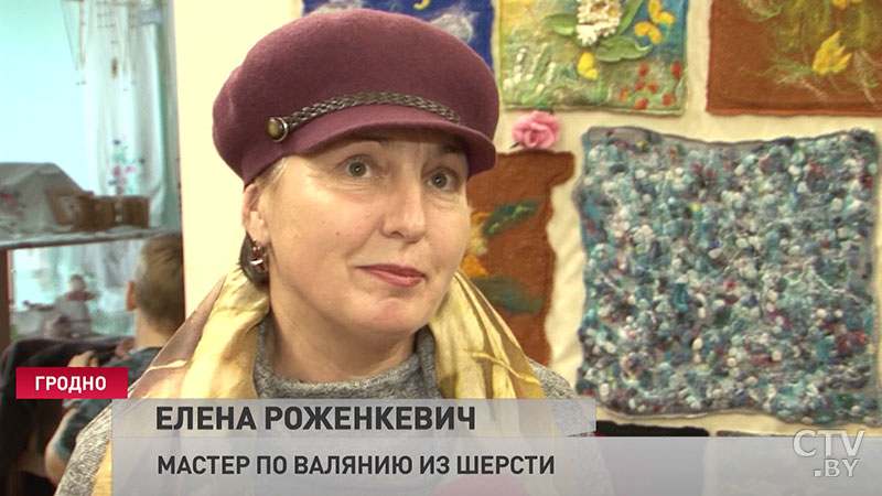 «Этот вид рукоделия возрождается». На показе мод «Шерстиваль» в Гродно представили одежду в техниках сухого и мокрого валяния-11