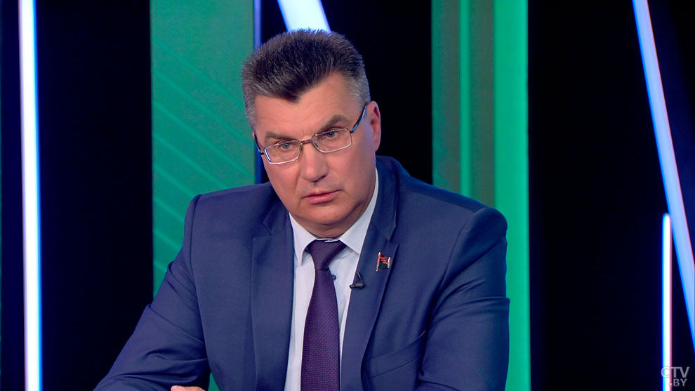 Андрей Русакович: Минск и Киев очень осторожно должны подходить к возможному обострению политических отношений-13