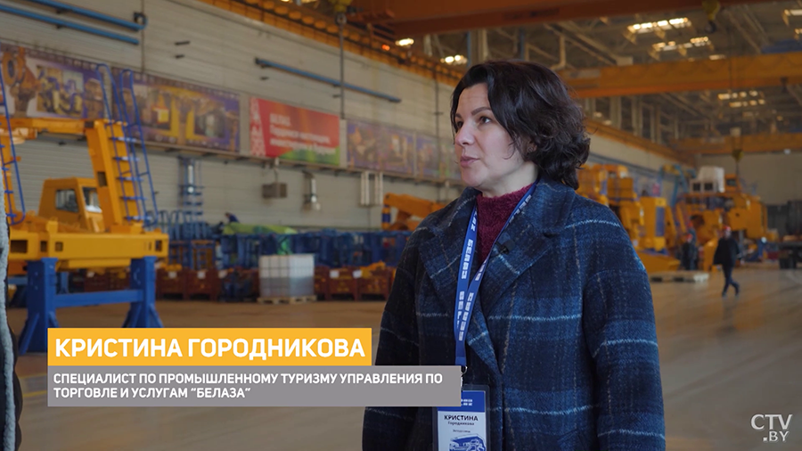 На ней проводят даже выпускные и церемонии бракосочетания. Вот как выглядит самая большая машина в мире-1