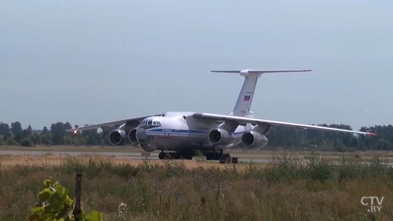 Почему с остановки на Мазурова «взмывает» именно Ил-76 и как преобразится парк «Дививелка»? -13 Почему с остановки на Мазурова «взмывает» именно Ил-76 и как преобразится парк «Дививелка»? -13