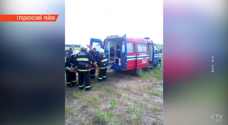 В Гродненской области разбился одномоторный самолёт: члены экипажа госпитализированы-9