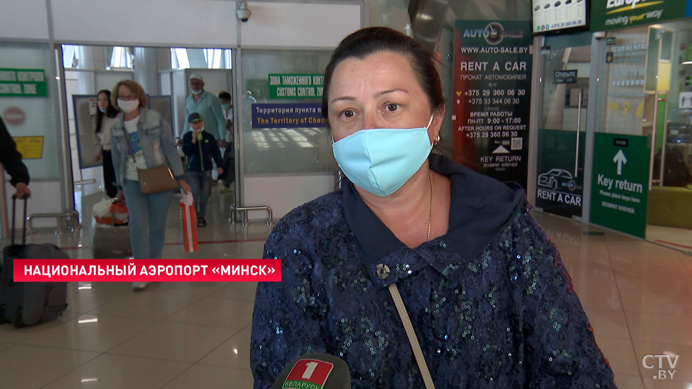 Пассажиры самолёта «Белавиа», который аварийно сел в Краснодаре, прибыли в Минск. Вот что они рассказывают-7