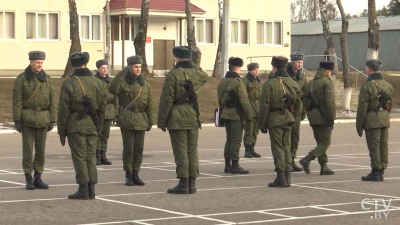 «Сотовый телефон лежал за бетонной стеной и был обнаружен». Чему и как в армии обучают сапёров-1