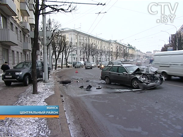В Минске произошла авария из-за неправильно припаркованного авто