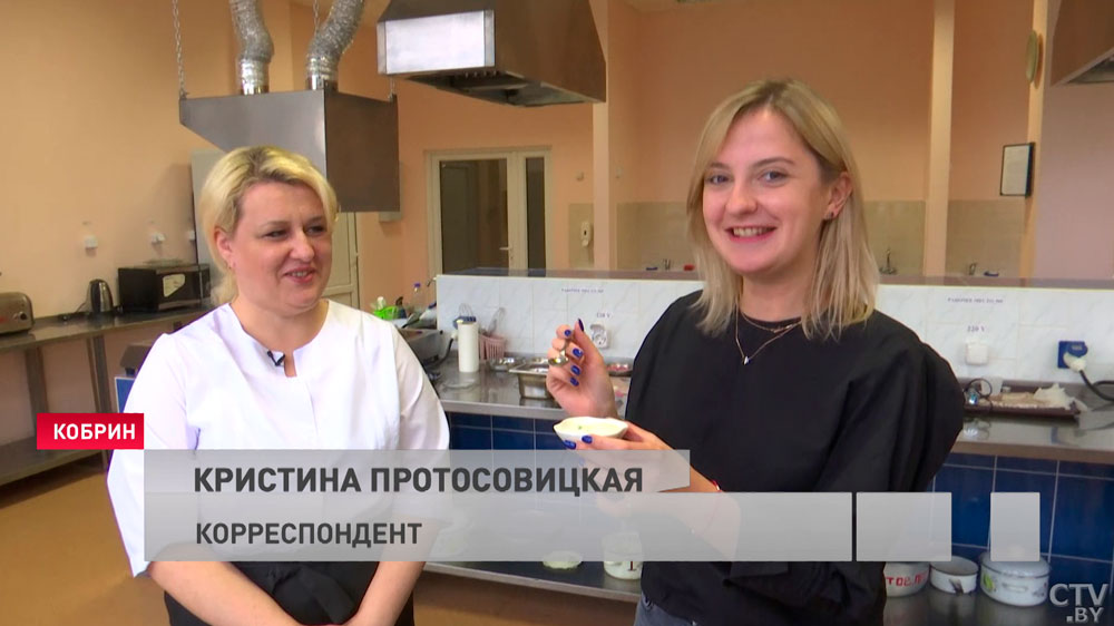 «Сельдь под шубой в глазированном яйце на спирали из свекольного сока». Посмотрите, как учащиеся лицея в Кобрине готовят блюда молекулярной кухни-37