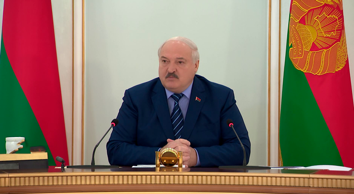 Лукашенко о последствиях урагана: «Надо сделать выводы – Бог нас тюкнул по макушке»