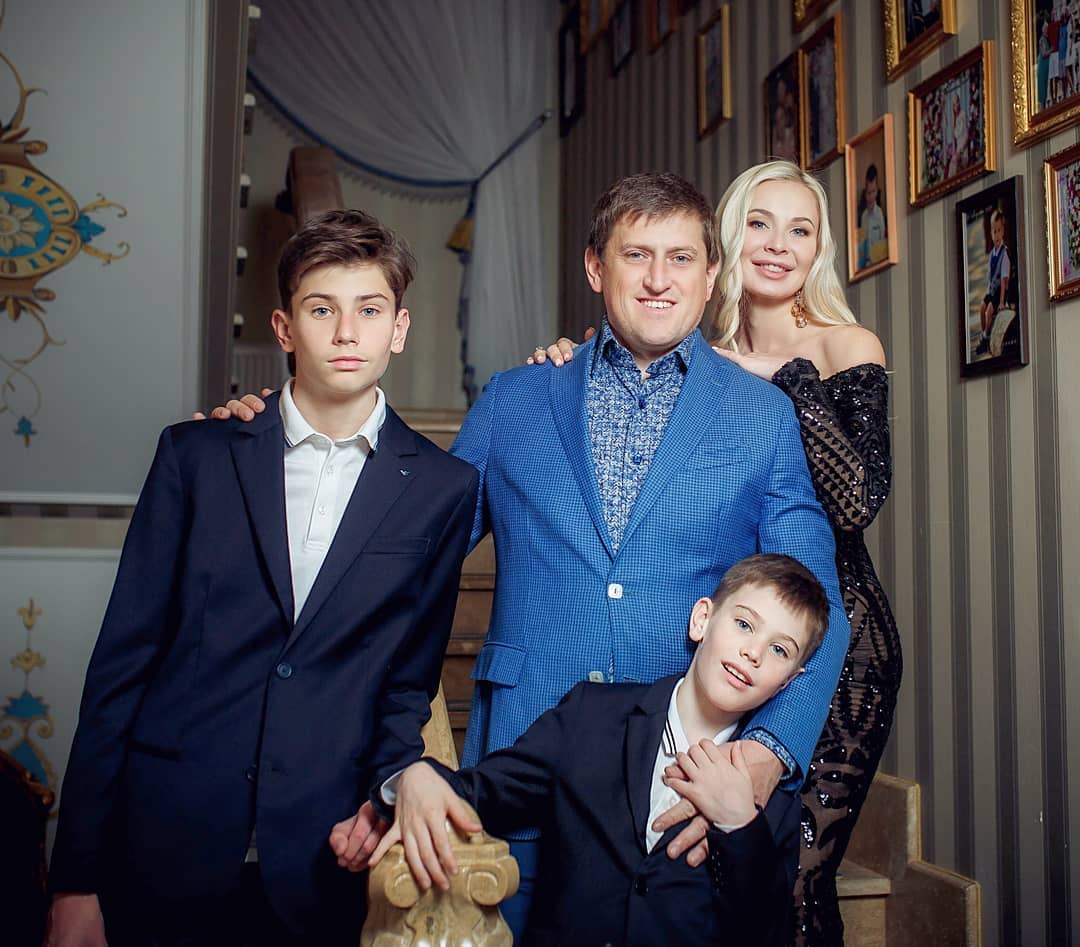 Мама двоих детей стала «Миссис Россия – 2019». Фото победительницы и факты о ней-7