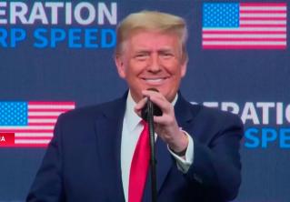 Сенат оправдал Трампа по обвинению в подстрекательстве к мятежу