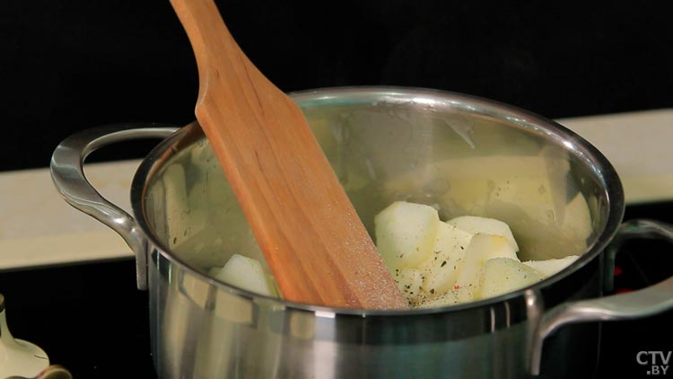 Сэндвич с яблоком и свининой. Идея для вкусного и питательного завтрака-4