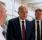 Игорь Сергеенко посетил предприятия и соцобъекты Бобруйска: город живёт полноценной рабочей спокойной жизнью