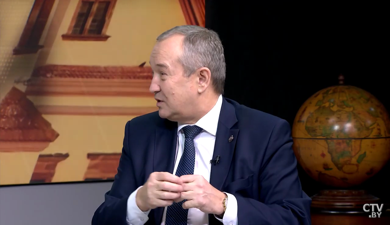 На основании крахмалов и соломы. Биоразлагаемые полимеры для упаковки создают белорусские учёные