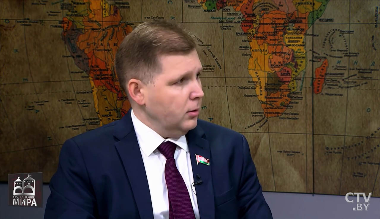 Сивец: «Долгое использование патернализма, когда государство помогает, приводит к этатизму – когда человек считает, что «государство мне должно»