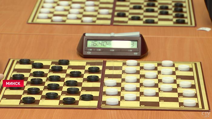 В Минске проходит Кубок по стоклеточным шашкам-7