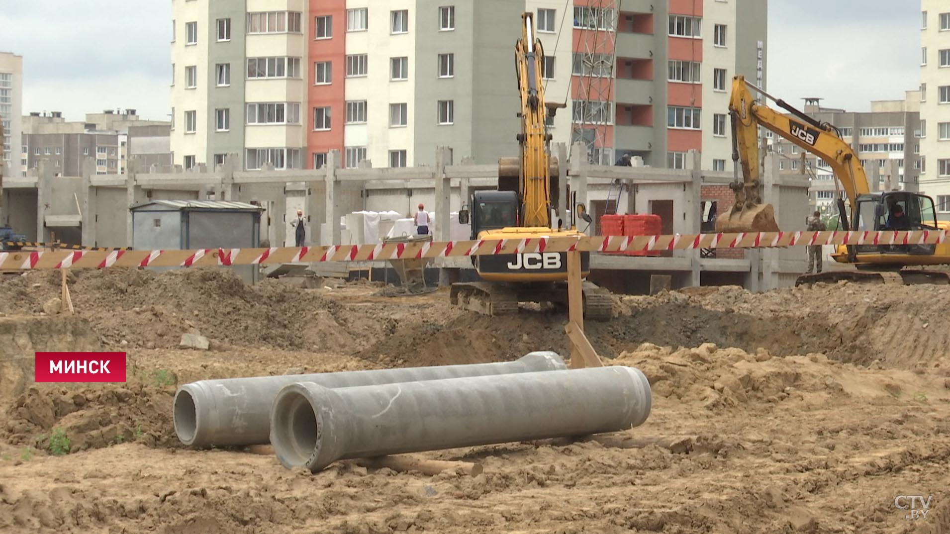 С бассейном и тиром в подвале. В Московском районе Минска стоят школу на 1240 учеников-4