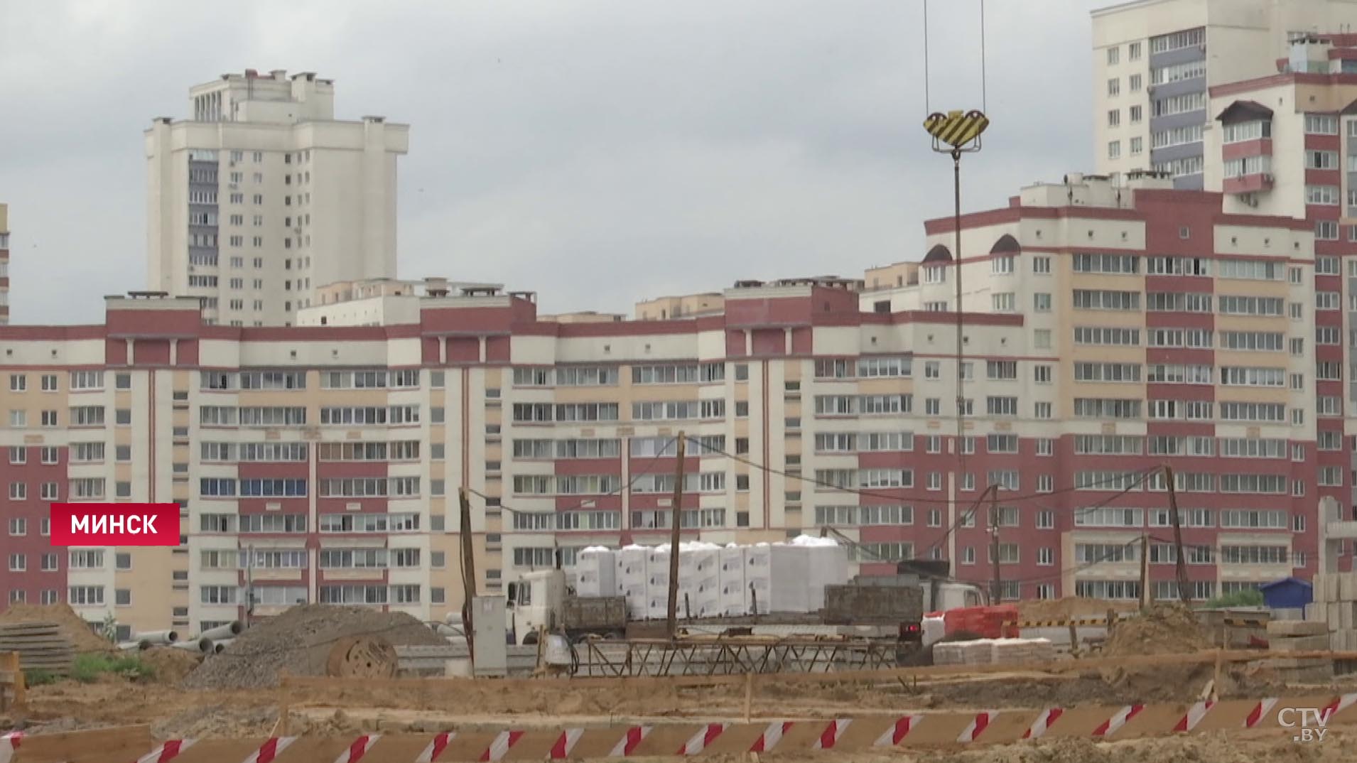 С бассейном и тиром в подвале. В Московском районе Минска стоят школу на 1240 учеников-10