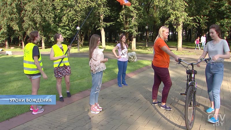 В столичном парке Янки Купалы бесплатно можно научиться кататься на велосипеде-1