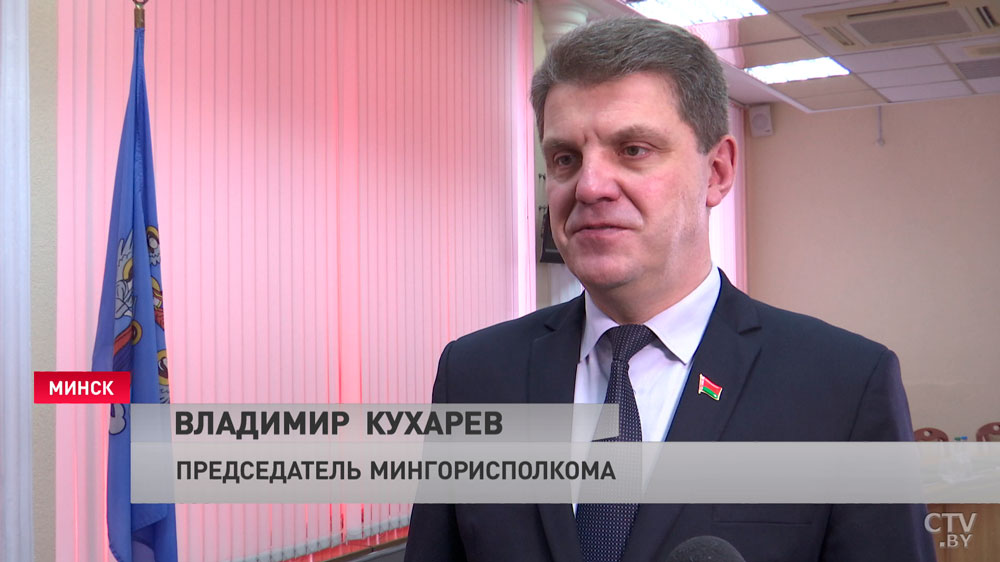 Конституция, места в общежитиях. Школьники и студенты Минска задали вопросы власти онлайн-4
