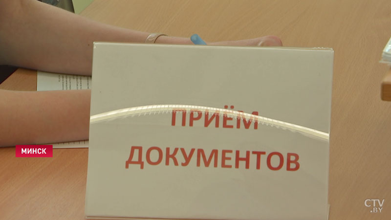 В Беларуси документы в первый класс будут приниматься до 21 августа-1