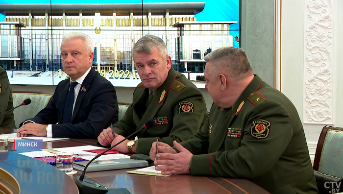 Конспирологи считают встречу Лукашенко и Шойгу тайным сговором. На что действительно нацелено Союзное государство?-7 Конспирологи считают встречу Лукашенко и Шойгу тайным сговором. На что действительно нацелено Союзное государство?-7