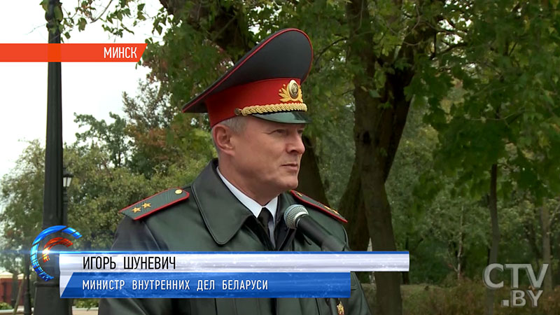 Президент доволен работой белорусской милиции в 2013 году: меньше заявлений о преступлениях, меньше рецидивов, меньше нарушений скорости на дорогах